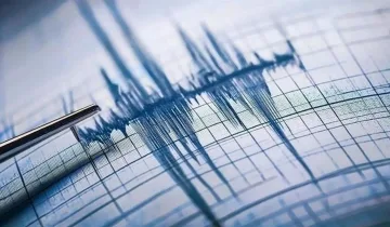 5.6 büyüklüğünde deprem: Sarsıntı çevre illerde de hissedildi