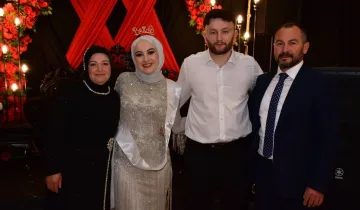 Bilge ve Kamil bir ömre 'evet' dedi