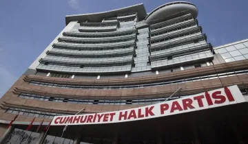 CHP teşkilatlarında deprem! Çok sayıda isim görevden alındı