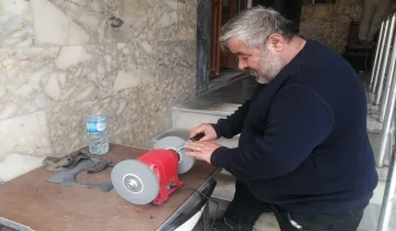 Hanönü'de Kurban Bayramı öncesi bıçak bileme mesaisi arttı