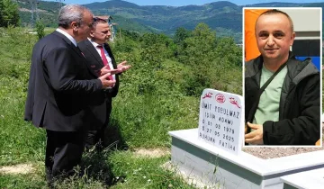 Kastamonu’da gazeteci Ümit Yorulmaz unutulmadı: 'Şiir Adam' mezarı başında anıldı