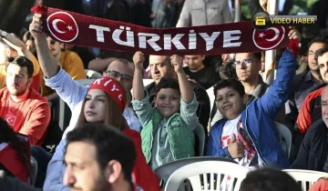 Kastamonu'da milli maç heyecanı: Farklı taraftarlar aynı sofrada buluştu