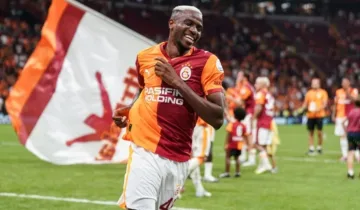 Osimhen için şok iddia: Sadece bu teklif gelirse gidecek