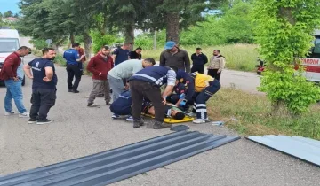 Pikap ile kamyonet çarpıştı: 5 yaralı!