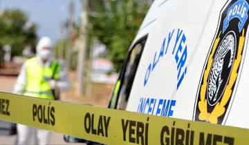 Sular bir anda yükseldi! 2 Genç akıntıya kapıldı