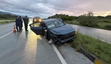 Tosya’da feci kaza: Seyir halinde tekerlek koptu!