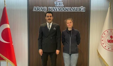 Yolda kalan Fransız turist yalnız bırakılmadı: Kastamonu’da ağırlandı