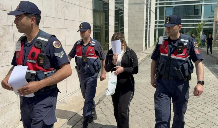22 yaşındaki genç kadın 47 bin hapla yakalandı