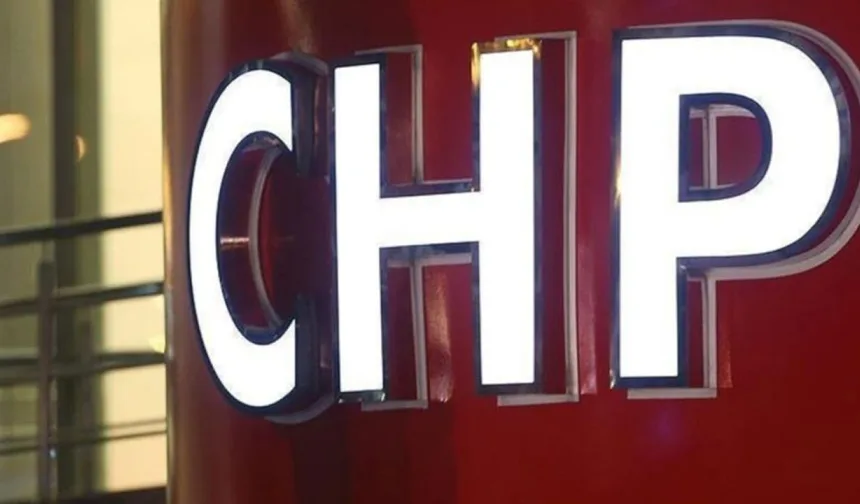 CHP'de 2 ismin unvanı TBMM sitesinden silindi