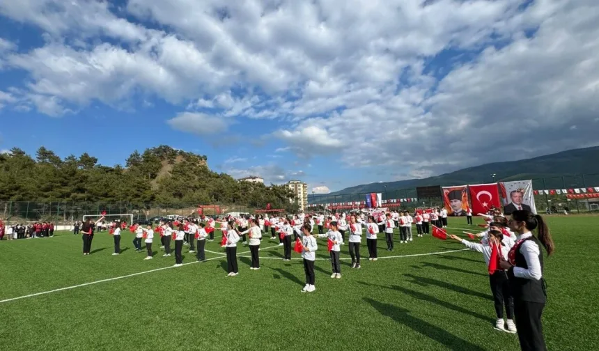 Hanönü’de 19 Mayıs coşkusu stadyuma taştı