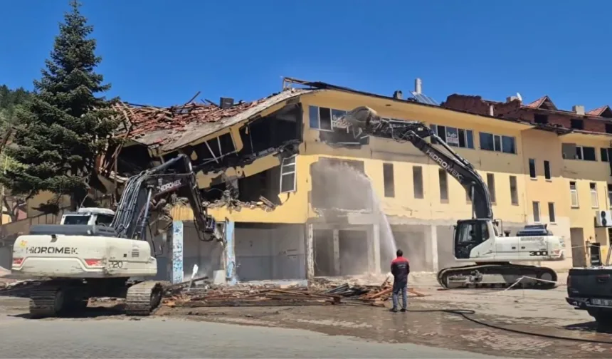 Kastamonu’da yıkım başladı: Yeni Yaşam Merkezi yapılacak