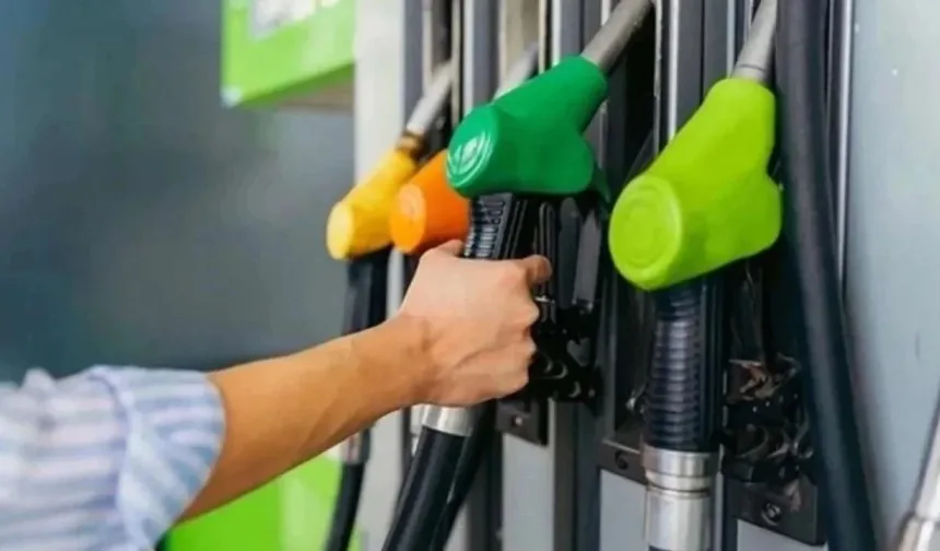 Pompada tabela değişiyor: Benzine indirim yolda