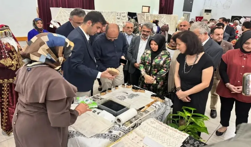 Tosya'da el emeği ürünler göz kamaştırdı