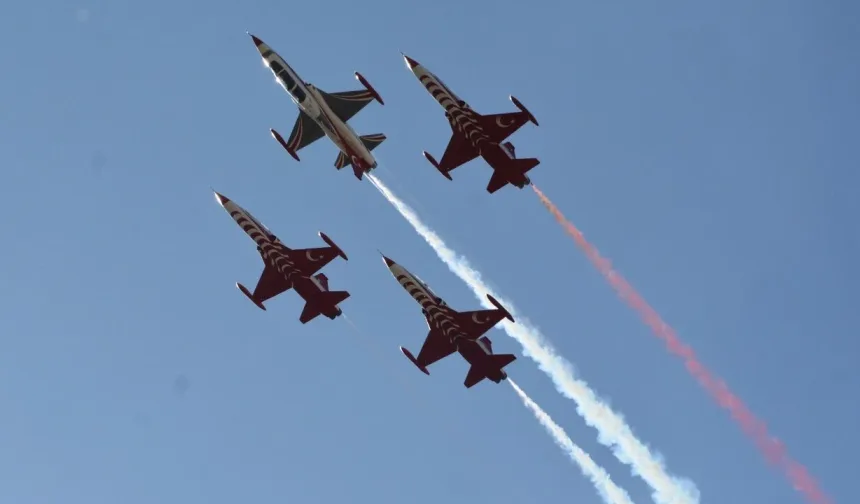 Türk Yıldızları Kastamonu’da gökyüzünü şenlendirecek!