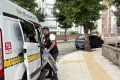 Monta sarılı tüfekle yakalandı